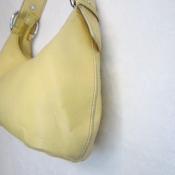 Nine West Small Yellow Hand Bag Buckle Strap Zipper Closure Silver Hardware - Picture 11 of 13